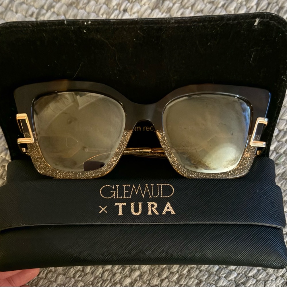 Glemaud x Tura Sunglasses Like New /w Case